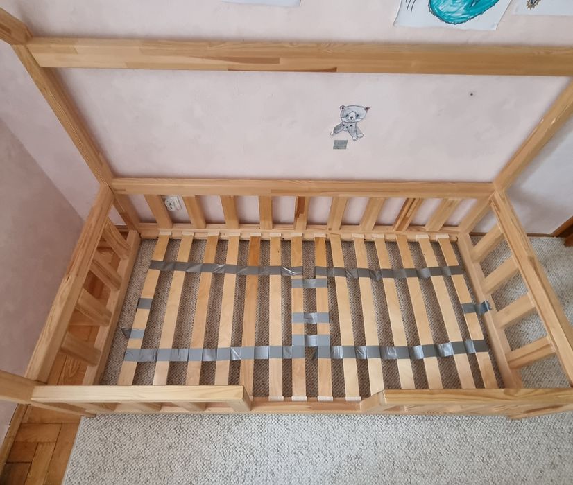 Drewniane łóżko domek 160 x 80