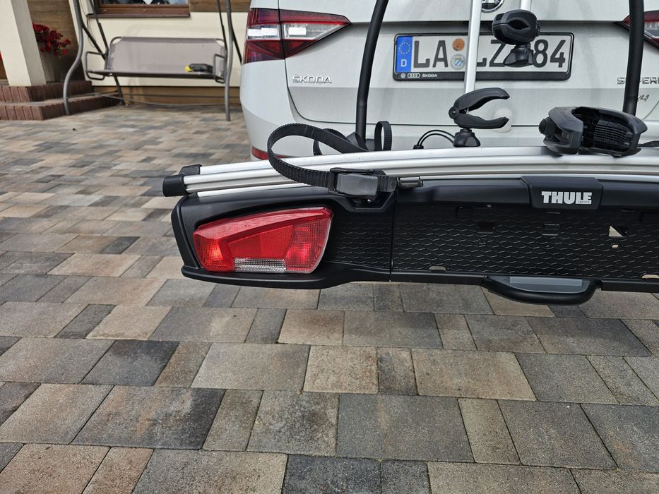 Bagażnik rowerowy Thule VeloSpace 939 plus dokładka na 4 rower