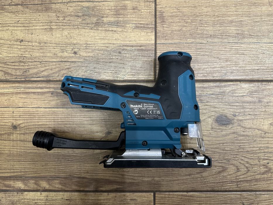 Wyrzynarka akumulatorowa Makita DJV185