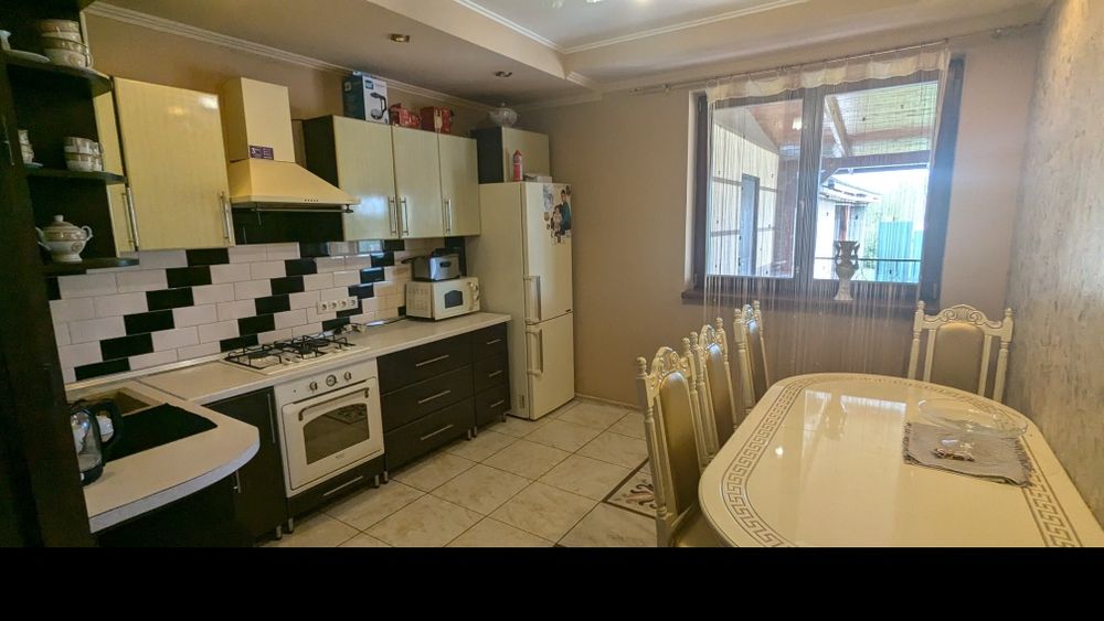 Продається будинок в с. Струмківка.