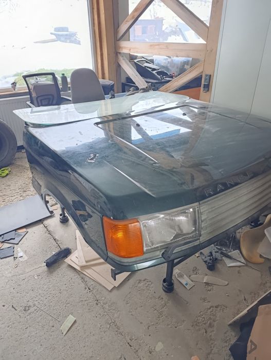 Biurko z samochodu range rover