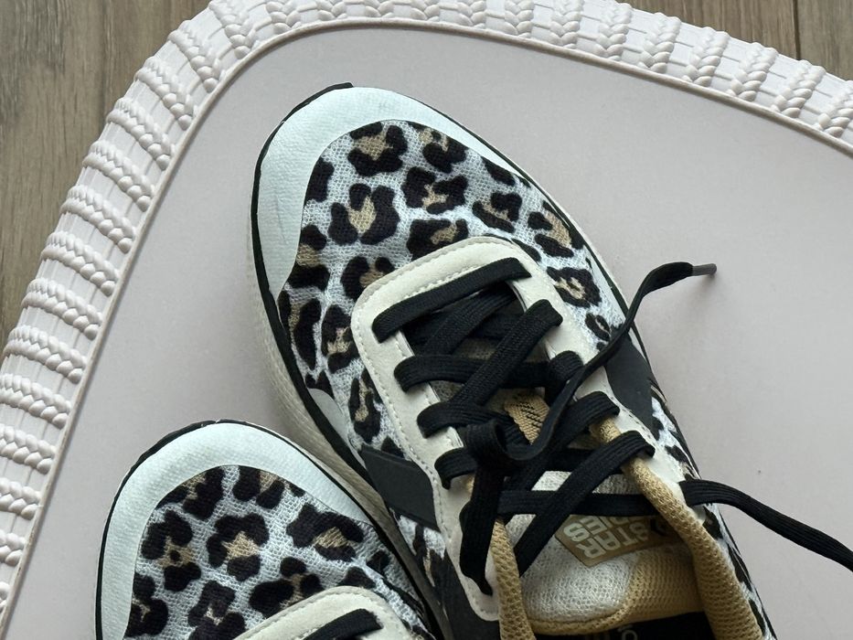 Buty Converse gepardowe limitowane rozmiar 39