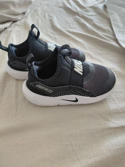 Bity Nike runner roz. 26