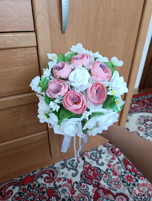 Букети весільні ,дублери на ручці нові