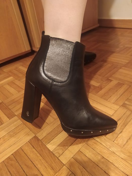 Botki damskie Carinii