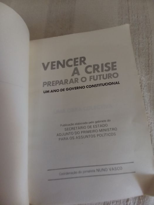 Livro sobre o primeiro Governo Constitucional Português