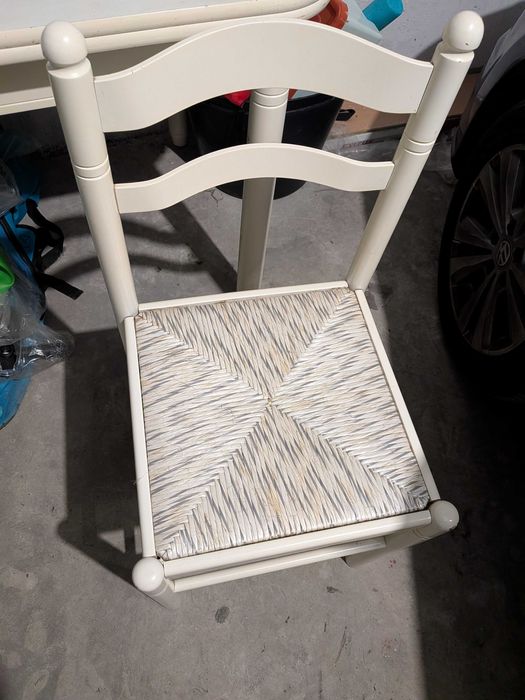 Conjunto de Mesa de Jantar + 4 Cadeiras + 2 Bancos