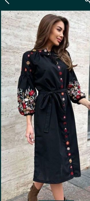 Вишиванка чорна жіноча