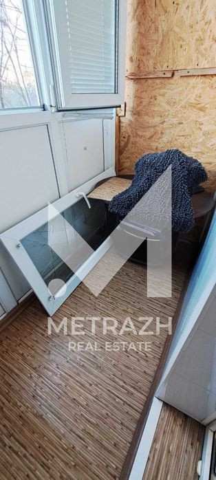 Продам 2КОМ квартира с капремонтом, 2 этаж, Новые Дома, Дворец спорта