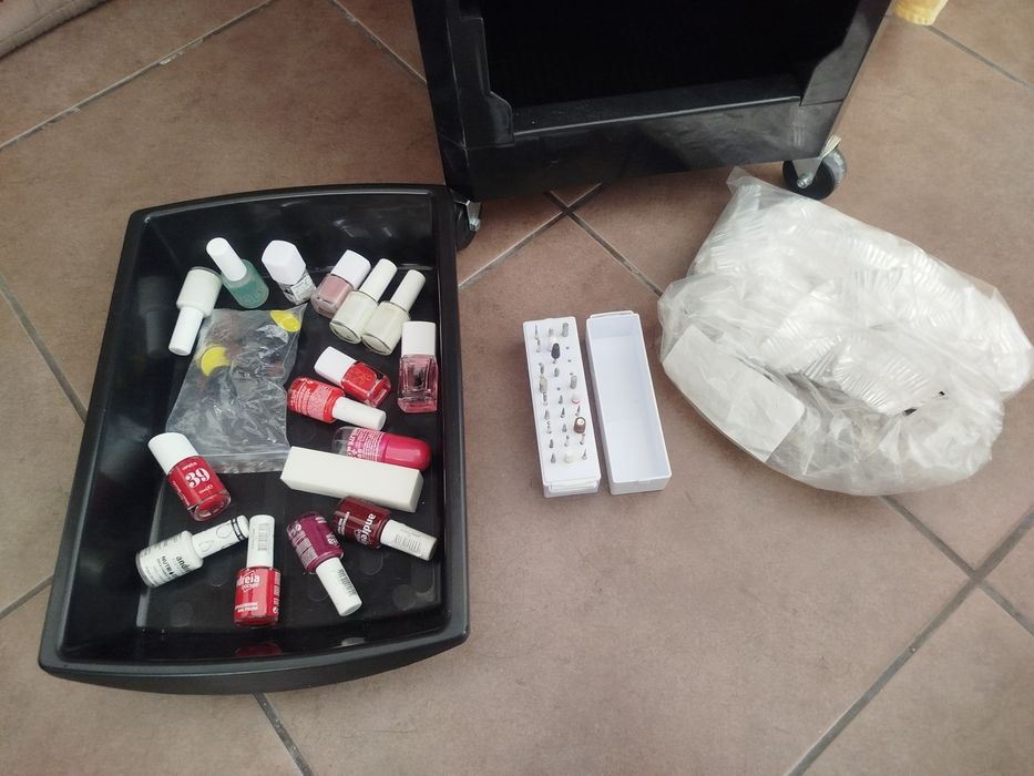 Material para pedicure e manicure