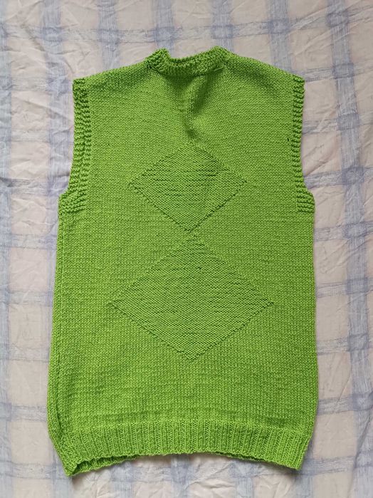 Жилетка ручна в’язка. handmade