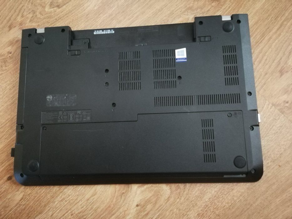 Lenovo ThinkPad E570 i7-7500U 8gb/256gb 15.6 екран