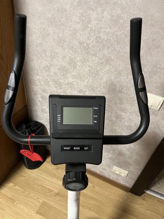 Велотренажер Merache