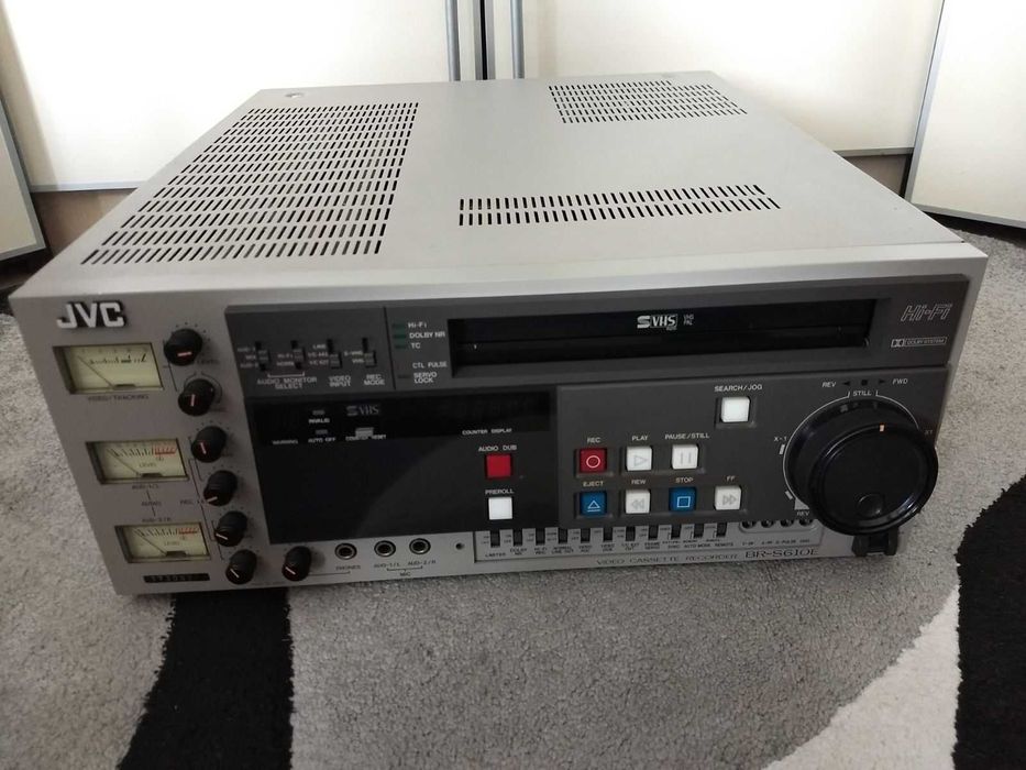 Видеомагнитофон SVHS, VHS JVC BR-S610E