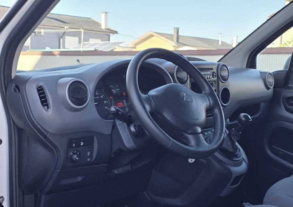 PEUGEOT PARTNER LONGA L2 1.6HDI 90CV "3 LUGARES"