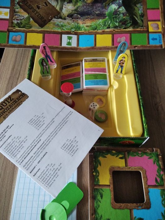 Era dinozaurów. Gra edukacyjna