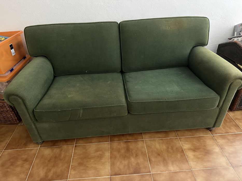 Sofá cama  verde