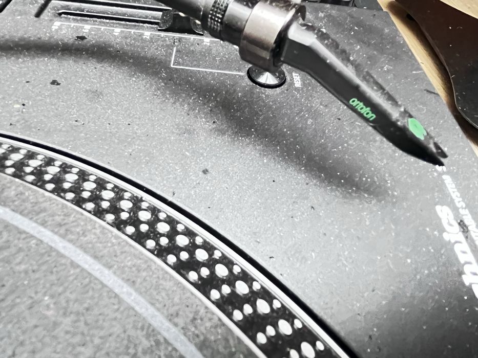 Dj Technics sl1210 mk7 com agulha