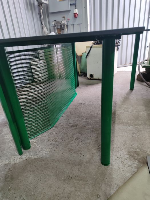 Стол офисный 1600х1150