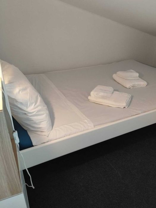 Suite - Tipo T0 - em Vivenda c/ Piscina - Matosinhos