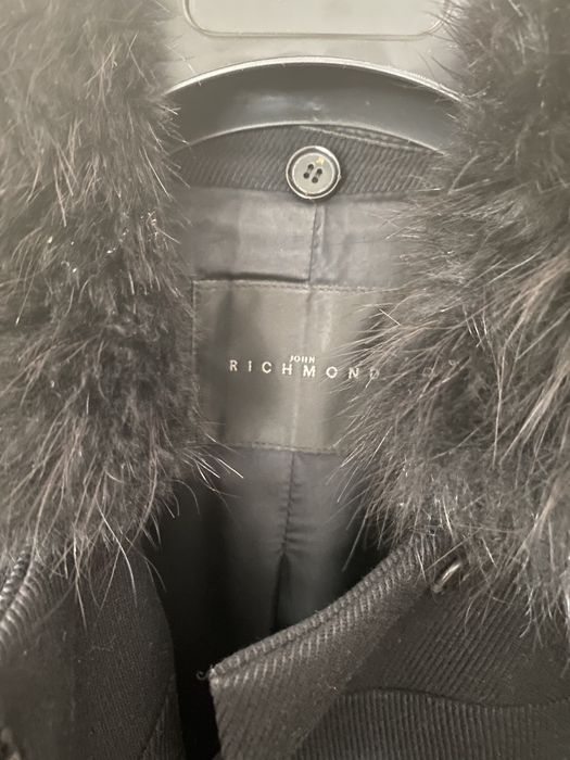 Пальто John Richmond