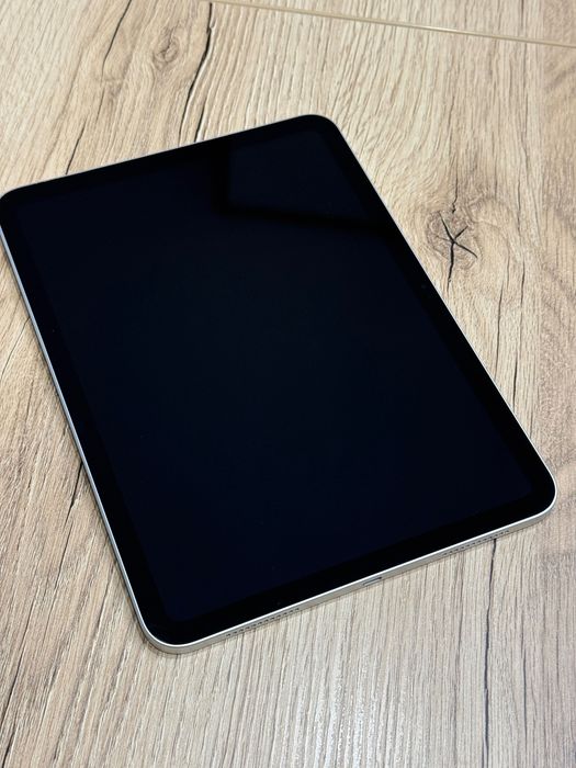 Nowy Apple iPad 10. generacji Wi-Fi 64GB –  bateria 100%
