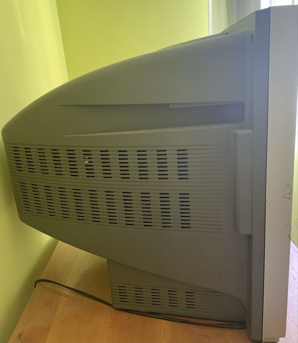 Продам телевизор SHARP