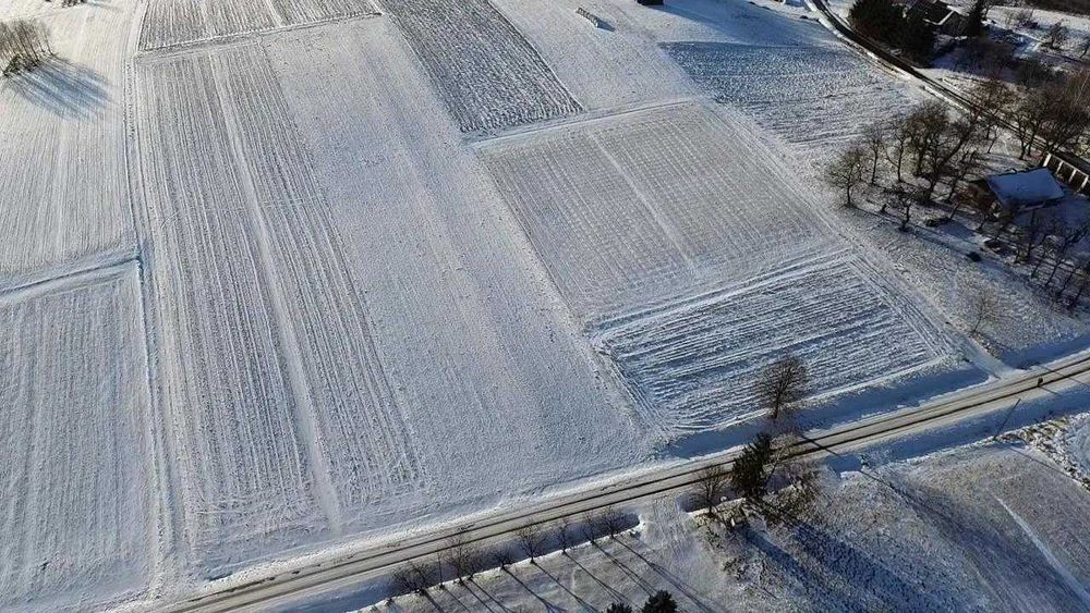 Widokowa działka Husów