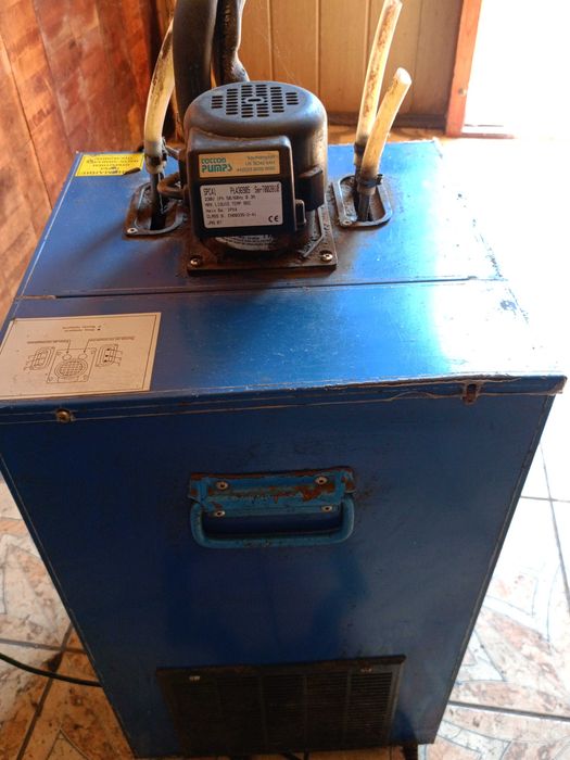 Пивний холодильник із системою