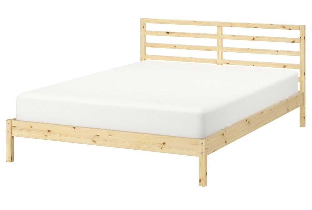 cama de casal Ikea Tarva