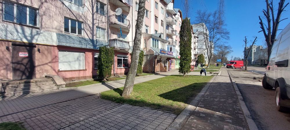 Здам приміщення вул. Коссака