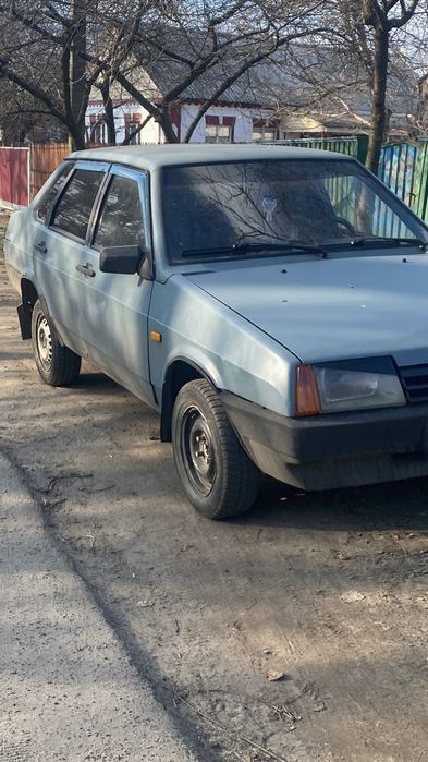 Продам ваз 21099