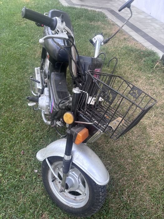Motorower JC50Q 50 cm³ – sprawny, dokumentacja, opłaty aktualne – RETRO