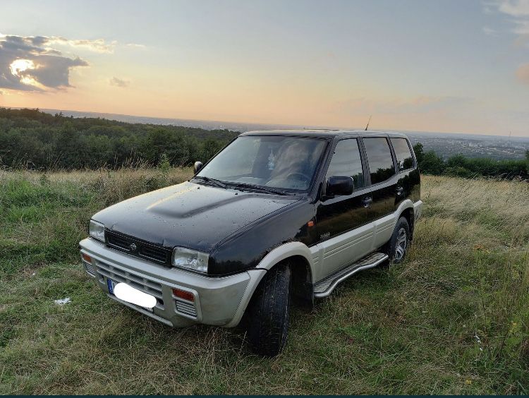 Запчастини Nissan Terrano ( нісан терано )