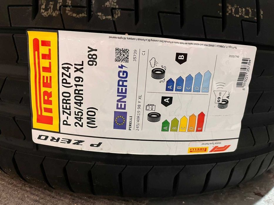 Pirelli P. Zero 2 x 245/40R19 XL (MO)
