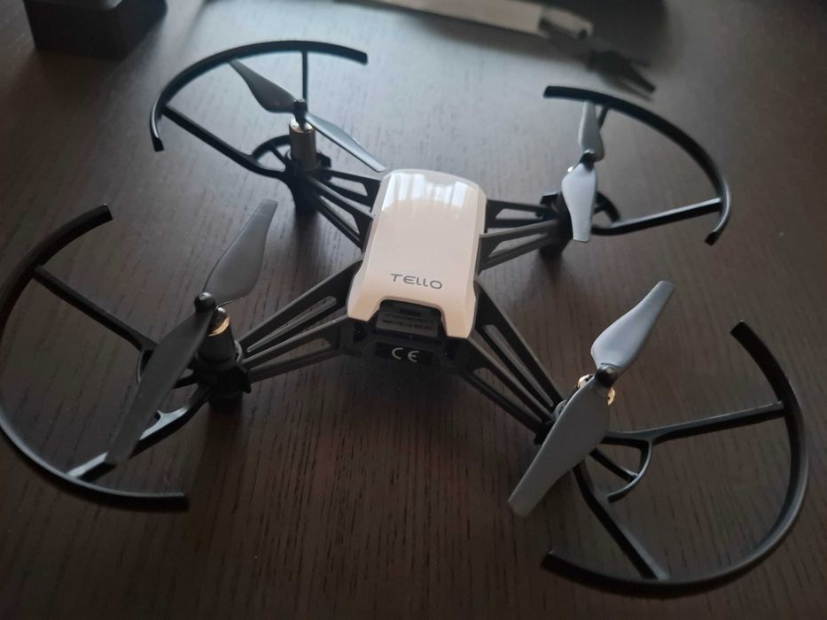 Drone DJI TELLO - excelente iniciantes