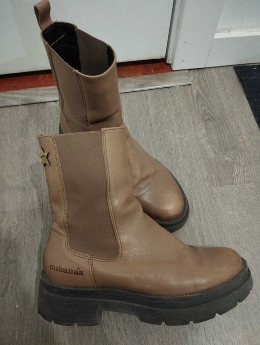 Botas cubanas castanhas 37