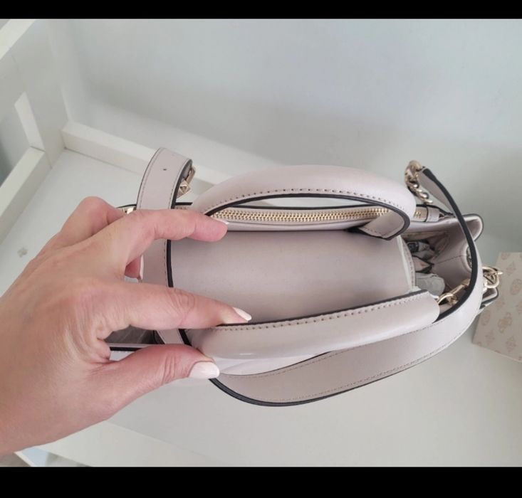 Nowa oryginalna torebka Guess