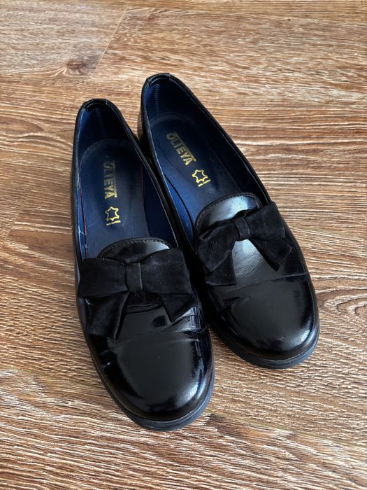 Лофери жіночі шкіра