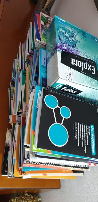 Livros escolares para doar - 0€
