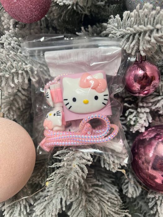 Чехол на зарядное Hello Kitty для apple iphone