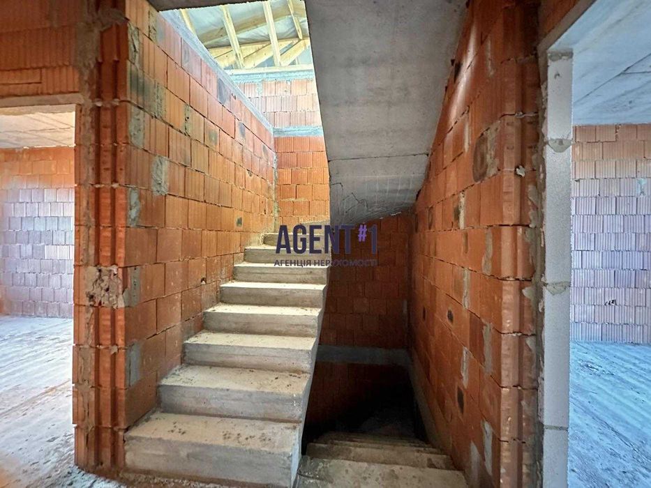 Продаж готового таунхауса поруч з ЖК Чайка, 170 кв.м.