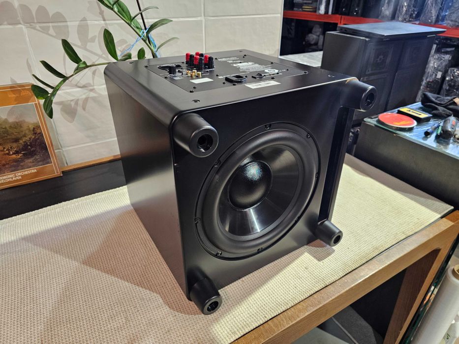 Сабвуфер Polk Audio DSW PRO 400 Вт/20.4 кг