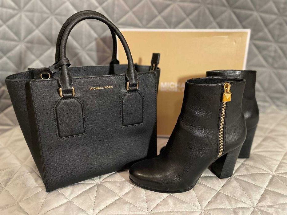 Чорні шкіряні ботильйони Michael Kors