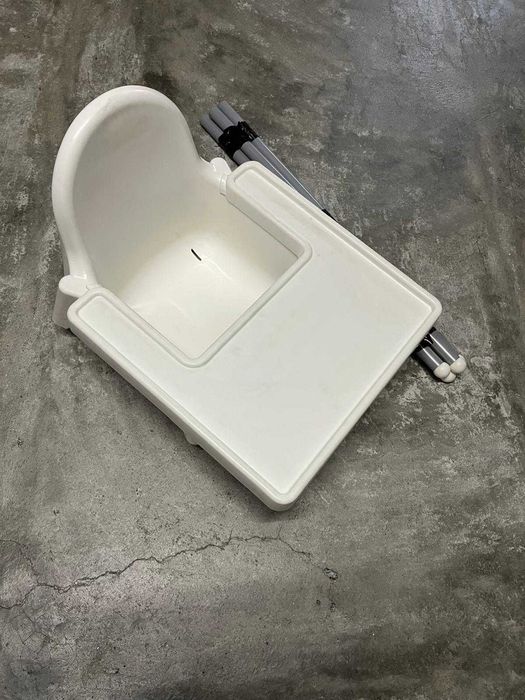 Cadeira de refeição IKEA Antilop com tabuleiro