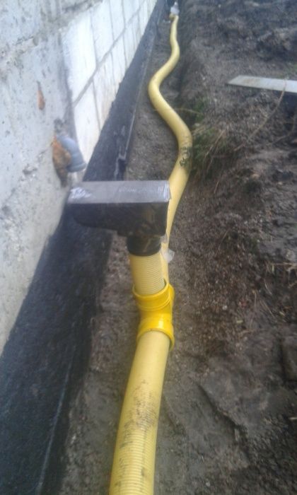 DRENAŻ - budowa studni chłonnych- hydroizolacja