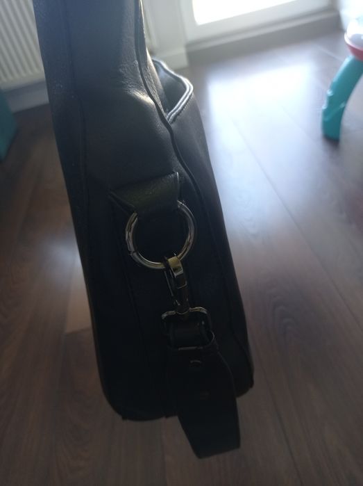 Torba medicine czerń do ręki na ramię