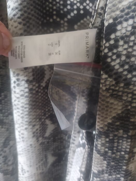 Narzutka,rozpinana,sukienka.Primark