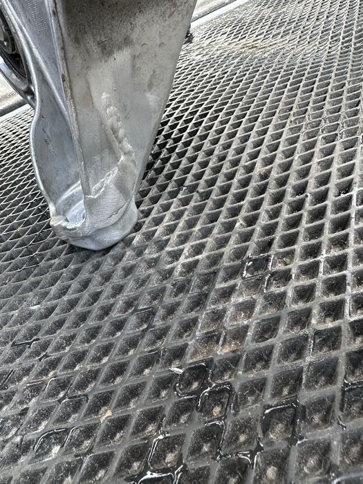 Передній підрамник bmw i7 g70 кузов