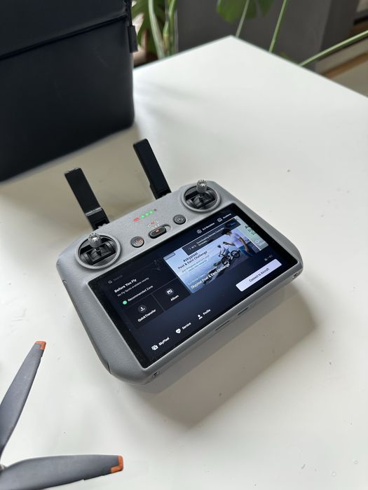 DJI Mini 4 Pro Fly More combo bez aparatury